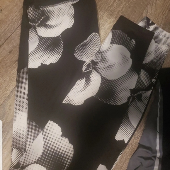 Athletic bundle - Picture 6 of 8